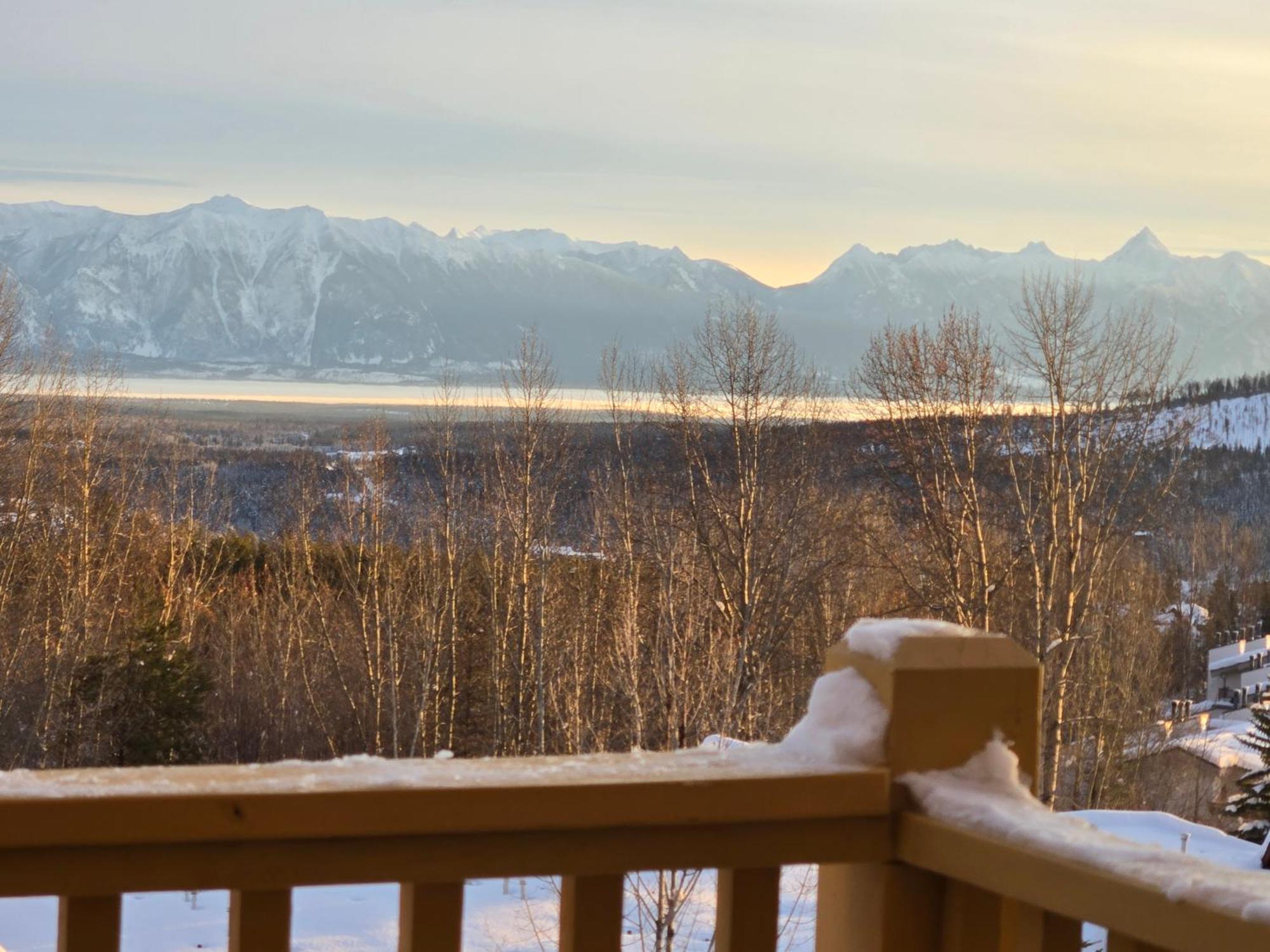Mountain Escape For Ski And Golf Enthusiasts Кимберли Экстерьер фото